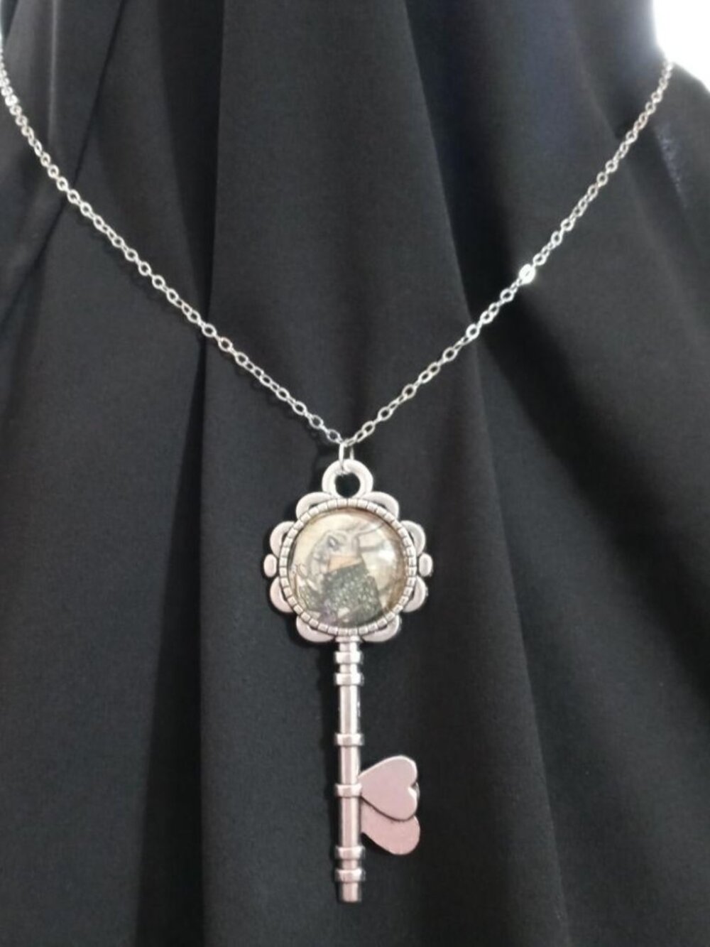 White Rabbit Key Necklace – Alice in Wonderland Inspired